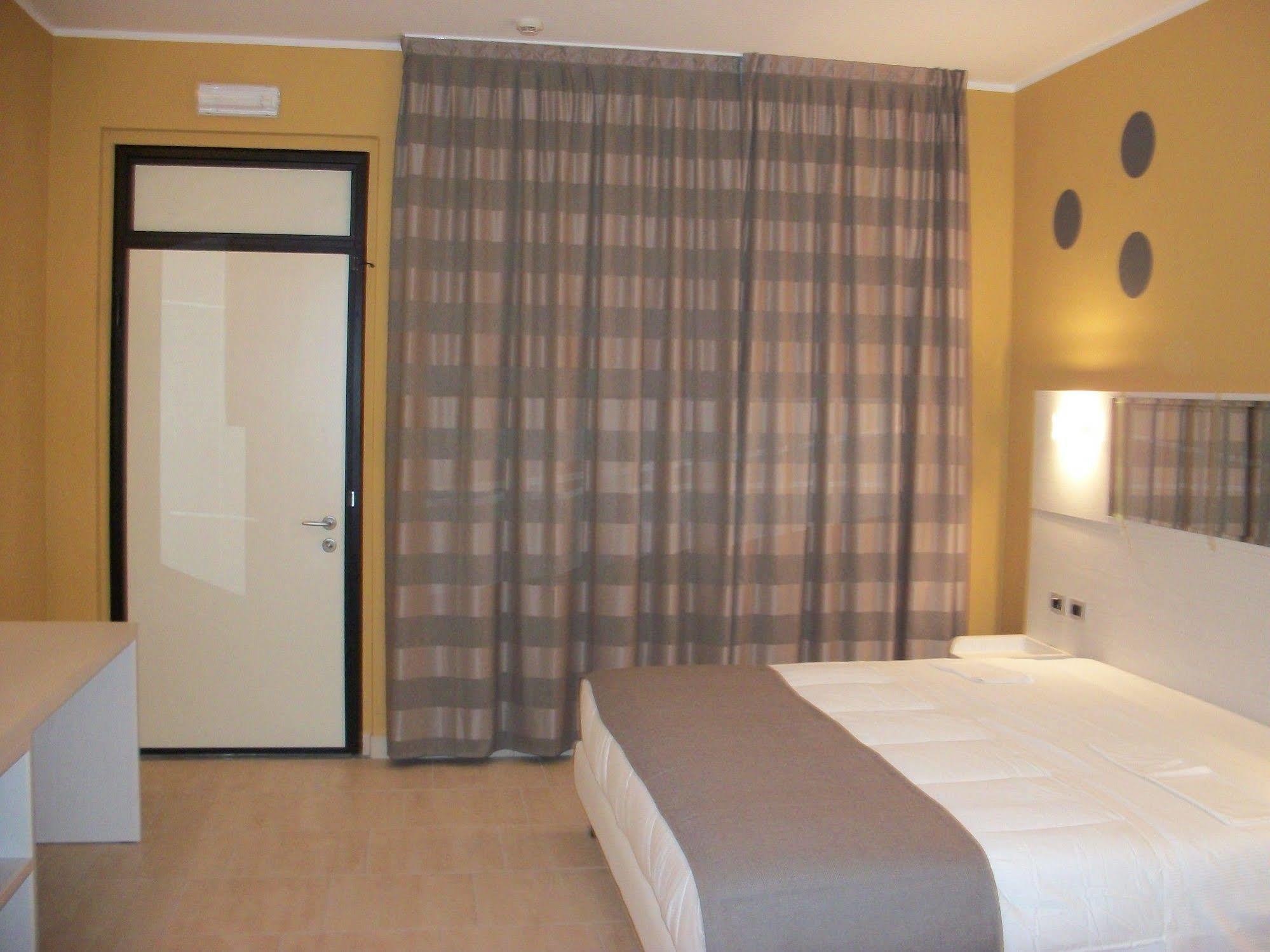 Hotel Motel 2 Castel San Giovanni  Εξωτερικό φωτογραφία
